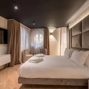 Brera Luxury Near Duomo With Wifi Apartment Milan