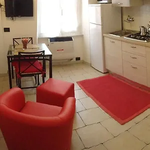 Lecasedimarco2 Italia
