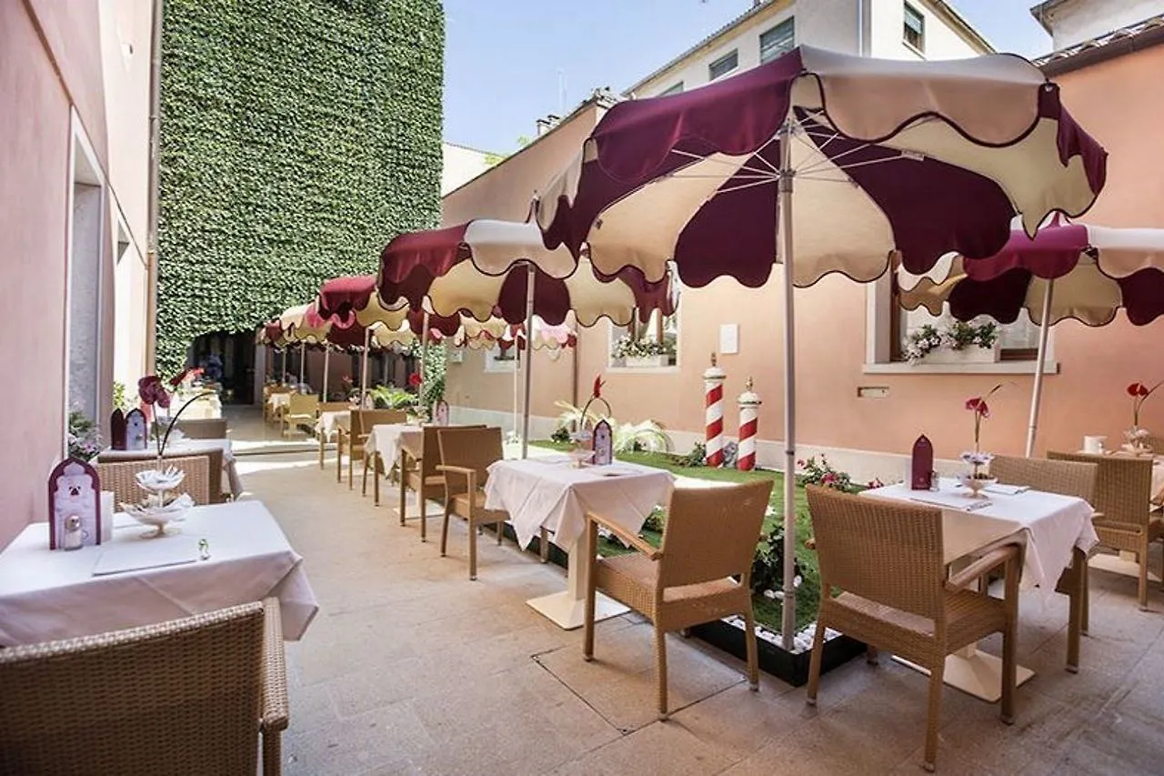 Ai Mori D'Oriente Hotel Venetië 4*,