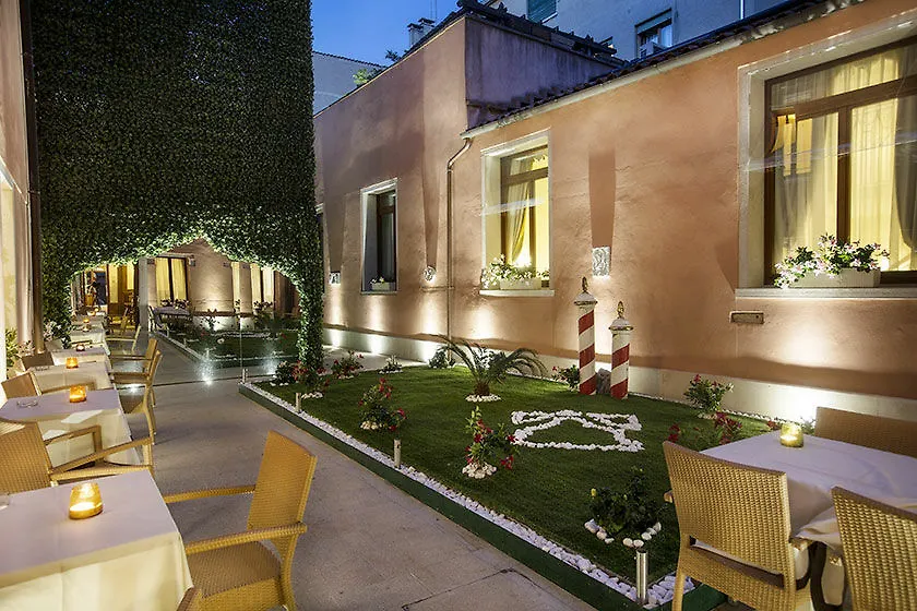 Ai Mori D'Oriente Hotel Venetië Italië